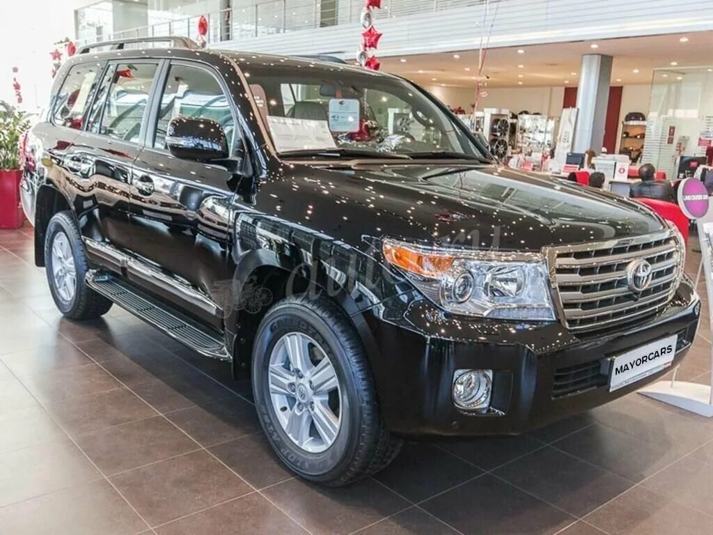 Крузер 200 купить с пробегом в москве. Toyota Land Cruiser 200 4.5d at 235 л.с. Toyota Land Cruiser 200 2015. Тойота ленд Крузер 200 Рестайлинг 1. Тойота ленд Крузер 200 последние рестайл.