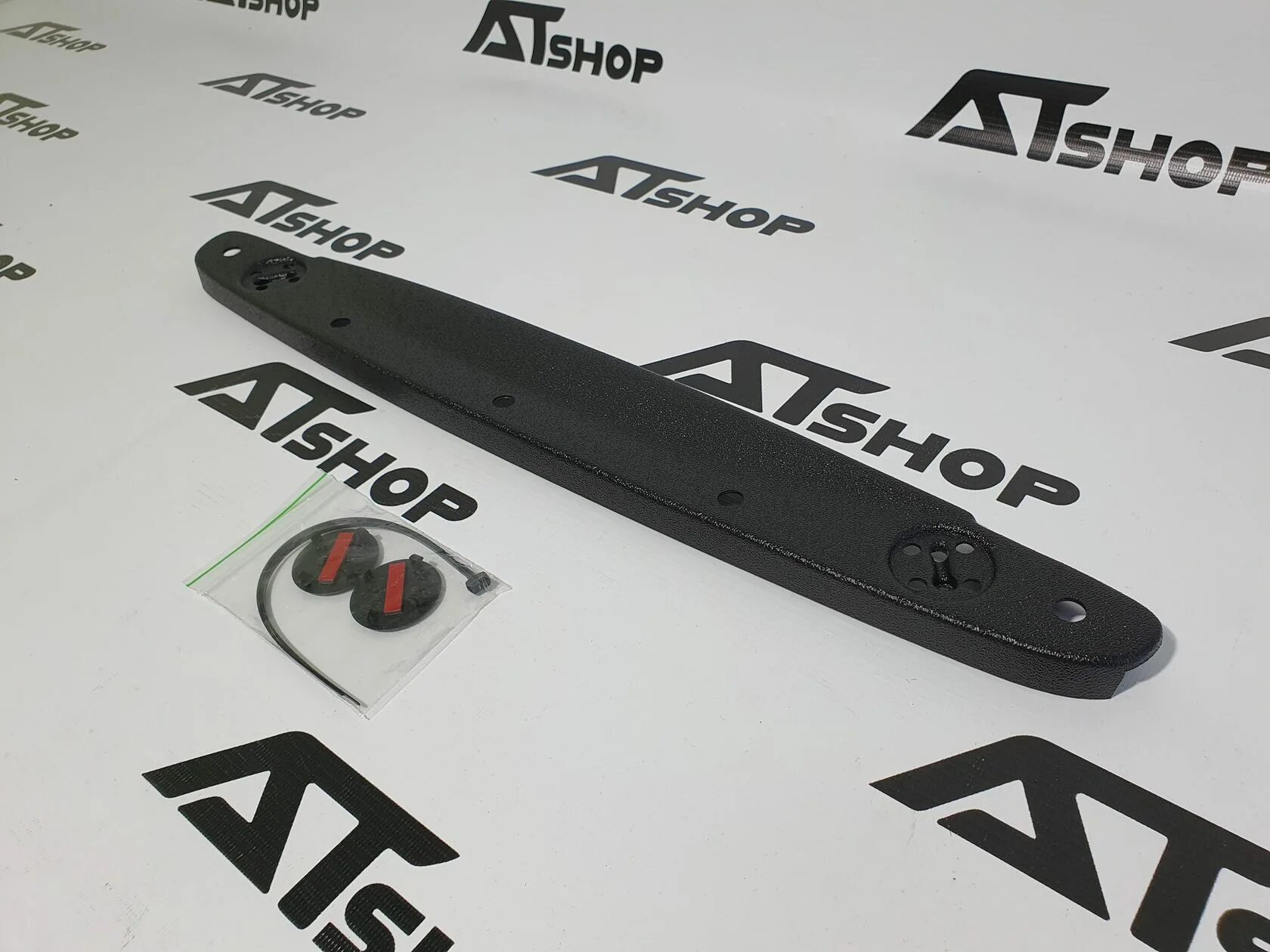 Дефлектор обдува лобового стекла renault sandero 1. Сопло вентиляции уаз патриот. Дефлектор обдува решетки лобового стекла ларгус. Дефлектор обдува лобового стекла ваз. Дефлектор решетки обогрева лобового стекла.