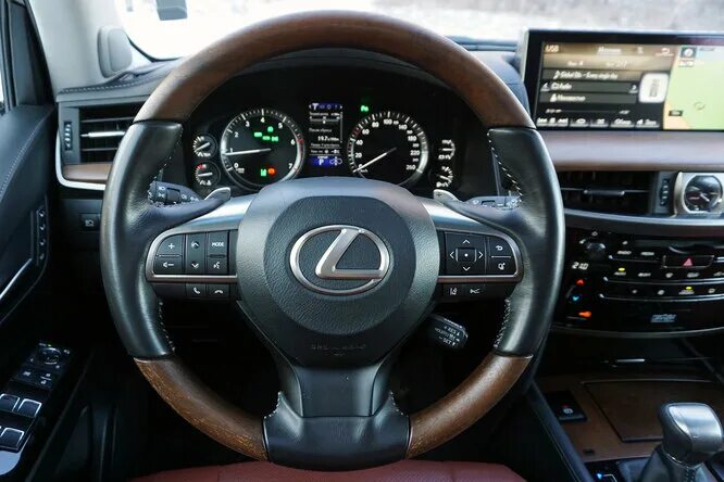 Руль лексус lx 450. Руль лексус 570. Руль лексус лх 570. Руль лексус лс. Руль lexus lx 450.