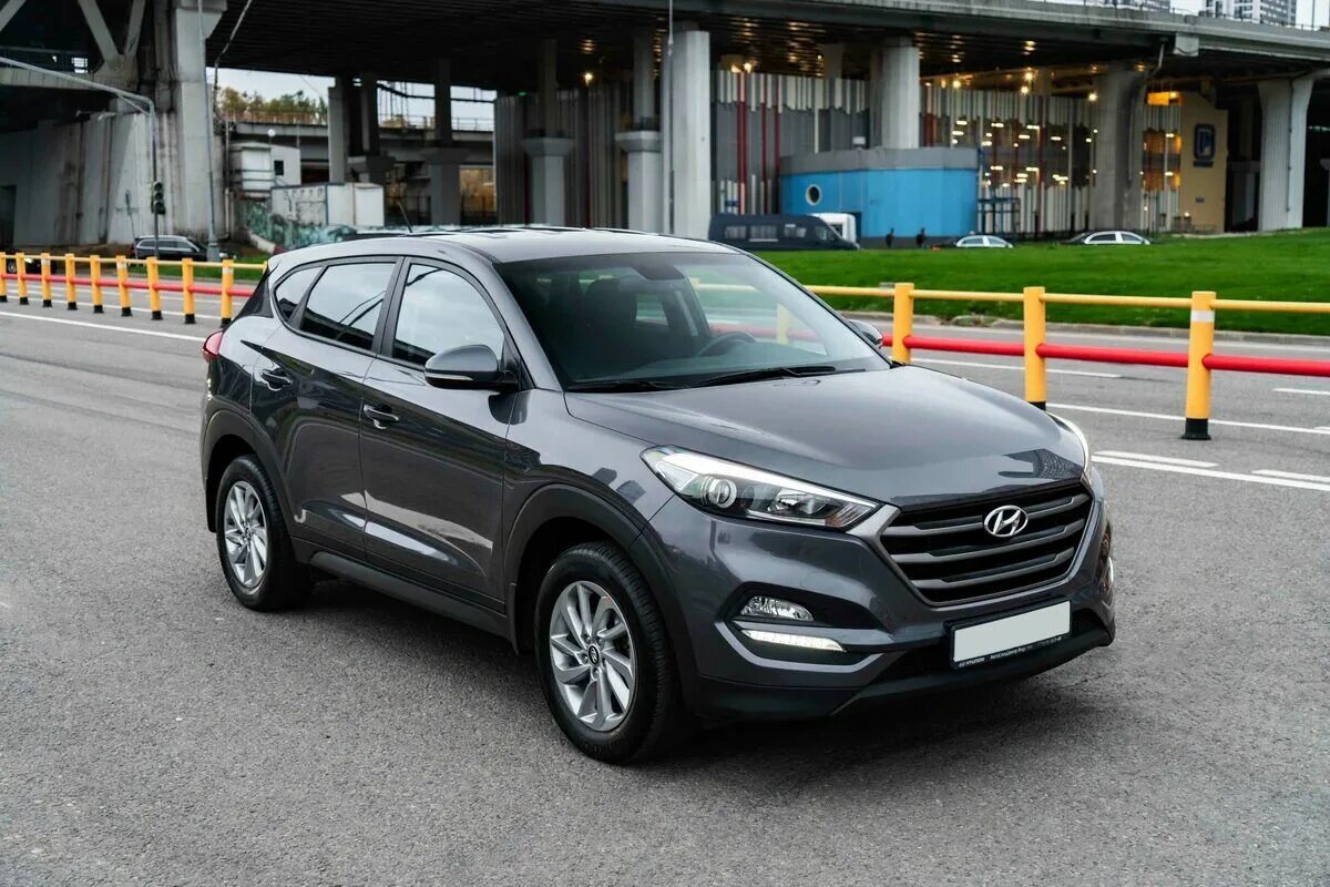 Туссан 3 поколения. Hyundai Tucson 2018. Хендай Туссан 3. Hyundai Tucson 3 2015. Hyundai Tucson 2017.