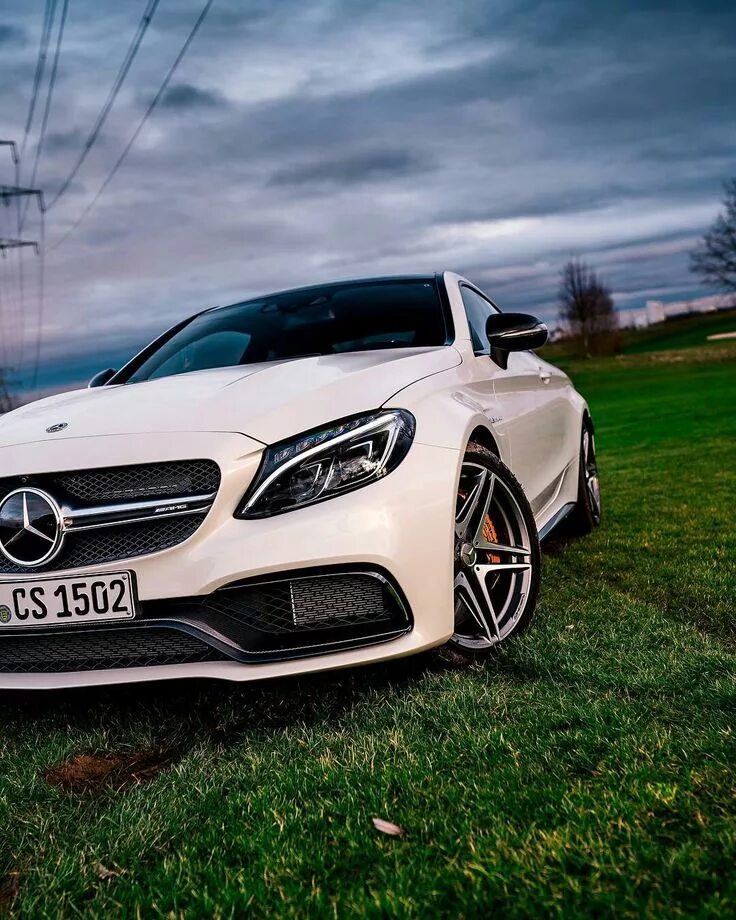 Фотки мерседеса бенца. Мерседес бенц мерин. Mercedes sl65 amg 2012. Mercedes merin. Mercedes benz cls.