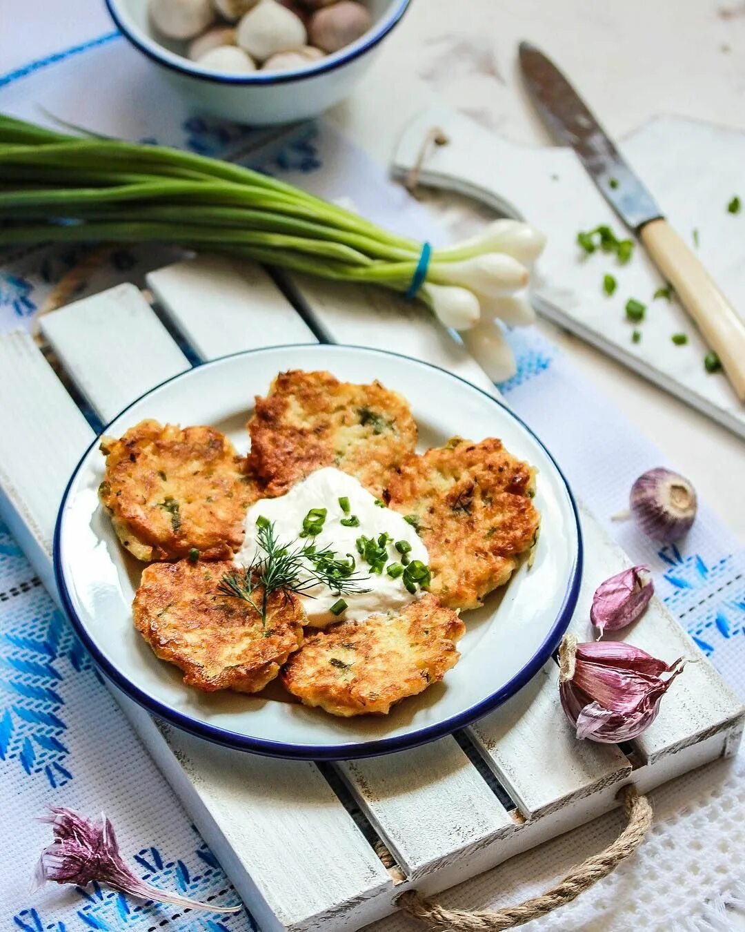 Драники. Белорусские драники. Драники из картофеля. Вкусные драники. Драники чьи