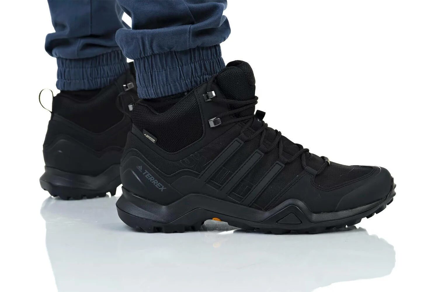 Ботинки terrex swift. Adidas swift r2 mid gtx. adidas 7500. кроссовки адидас мужские 2025.