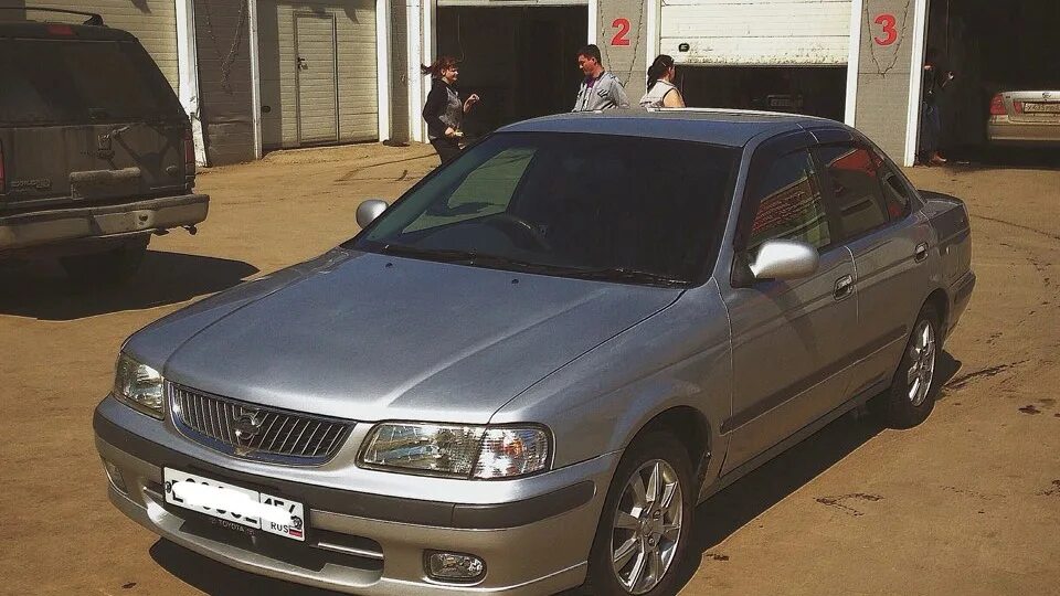 Ниссан санни 2001 иркутск. Ниссан санни 2003 года. Ниссан санни новосибирске. Nissan sunny 2003. Nissan sunny 2004.