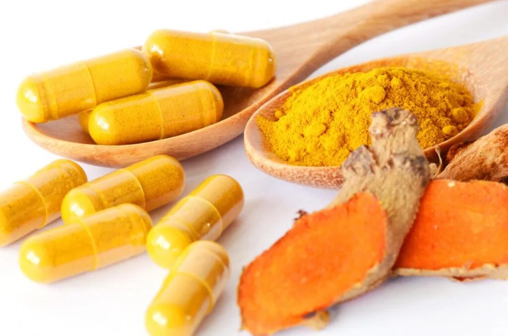 Польза куркумы для печени. Turmeric Curcumin в капсулах. Куркумин пищевая добавка. Е100 куркумин. Куркума Turmeric капсулы.