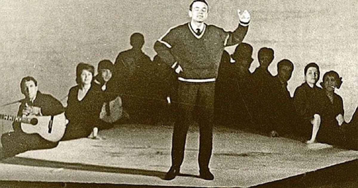 Вознесенский театр. Антимиры вознесенский. Антимиры спектакль театра на таганке. Вознесенский театр. Антимиры вознесенский.