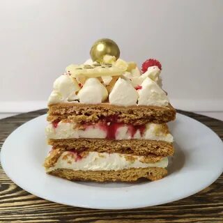 Торт с медовыми коржами