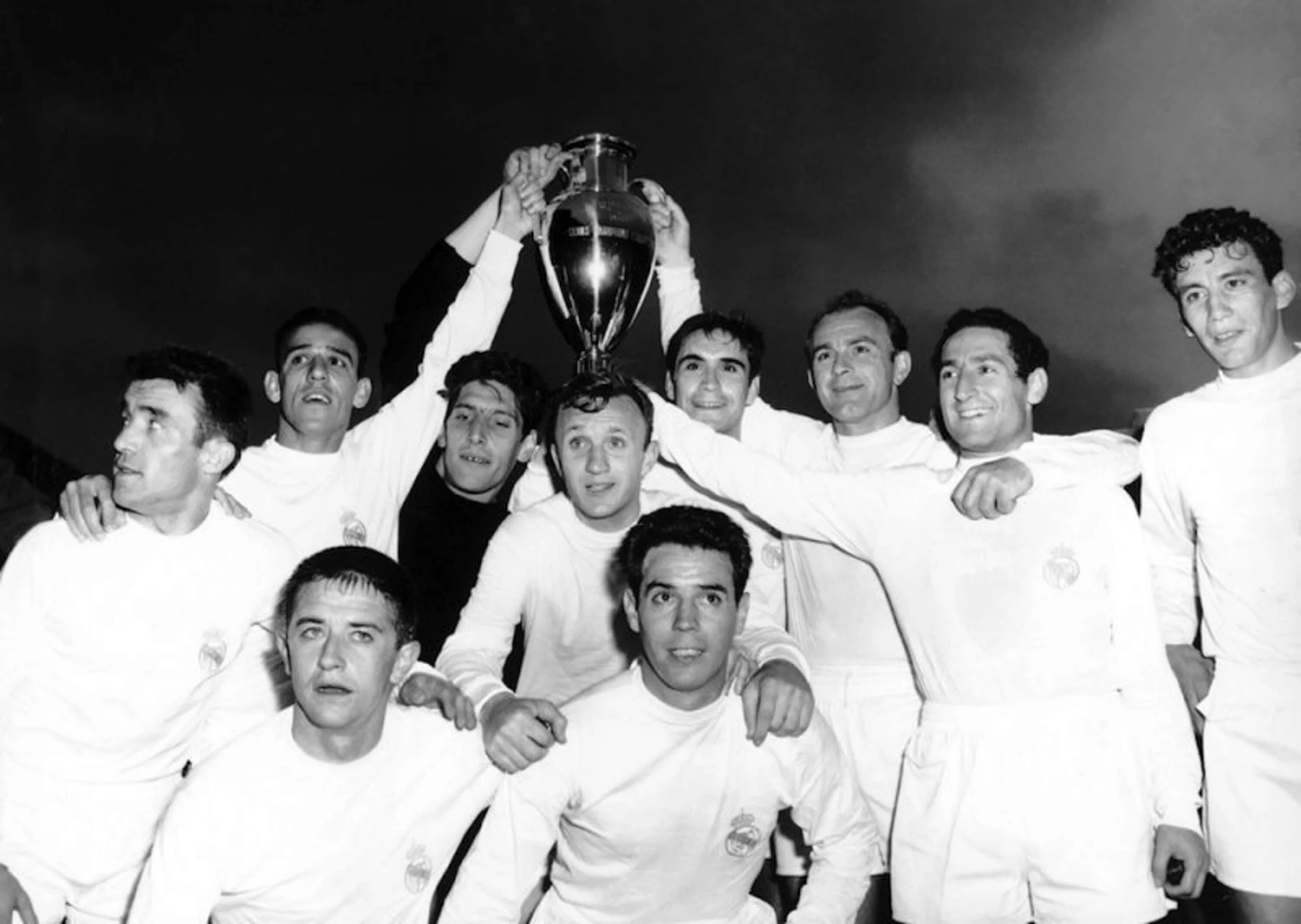 Реал айнтрахт 1960 год. Реал мадрид 1960. финал кубка европейских чемпионов 1959. кубке европейских чемпионов 1960. реал межконтинентального кубка 1960 года.