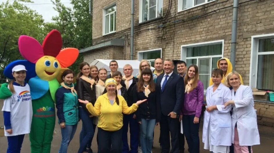 Нововятские мамочки вконтакте. Нововятский роддом. Кировский роддом Смоленск. Роддом на Кирова. Врачи Нововятского роддома.