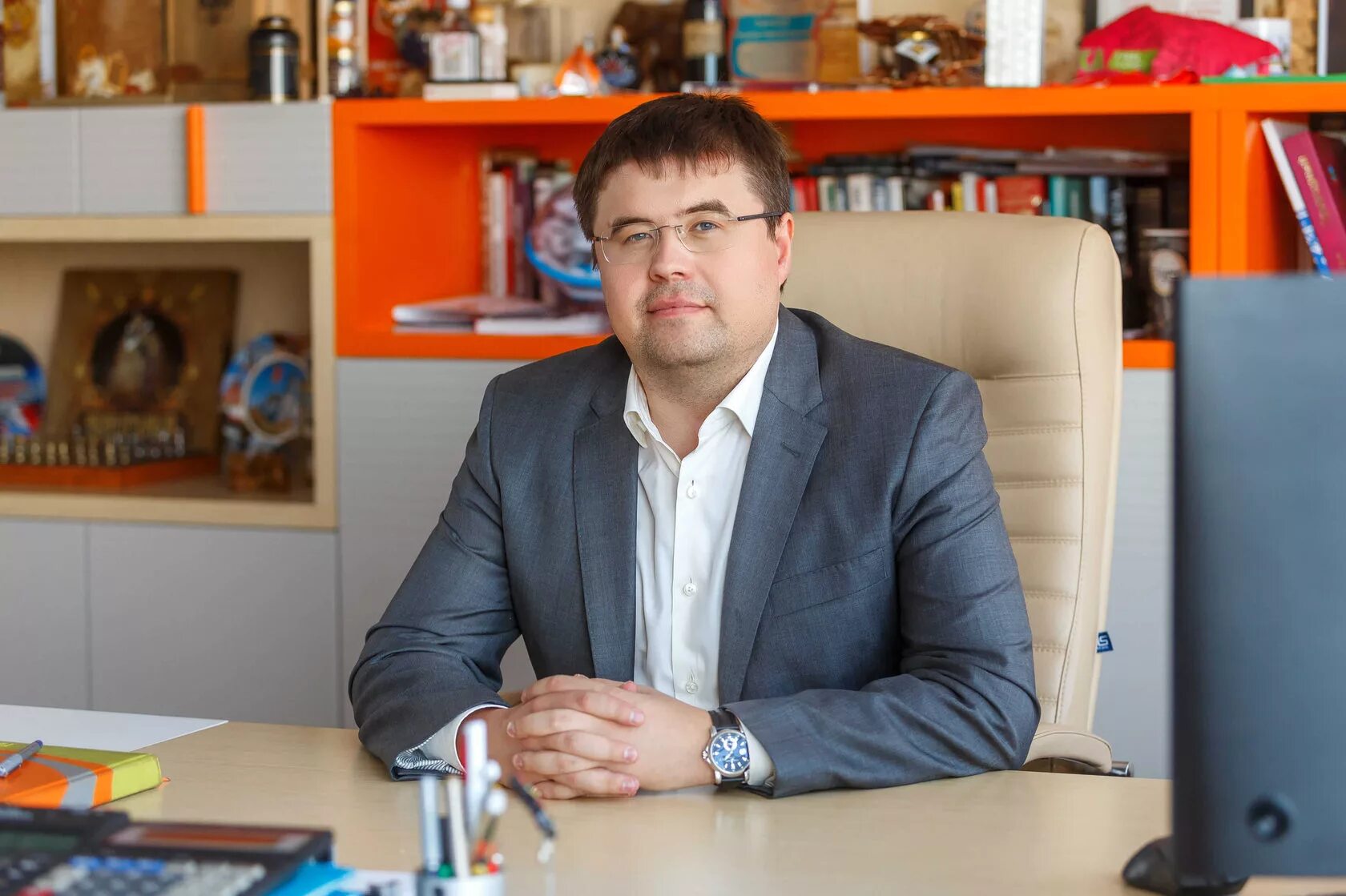 андрей гончаров новосибирск. гончаров андрей николаевич екатеринбург. гончар за работой. гончар бизнесмен. анатолий гончаров.