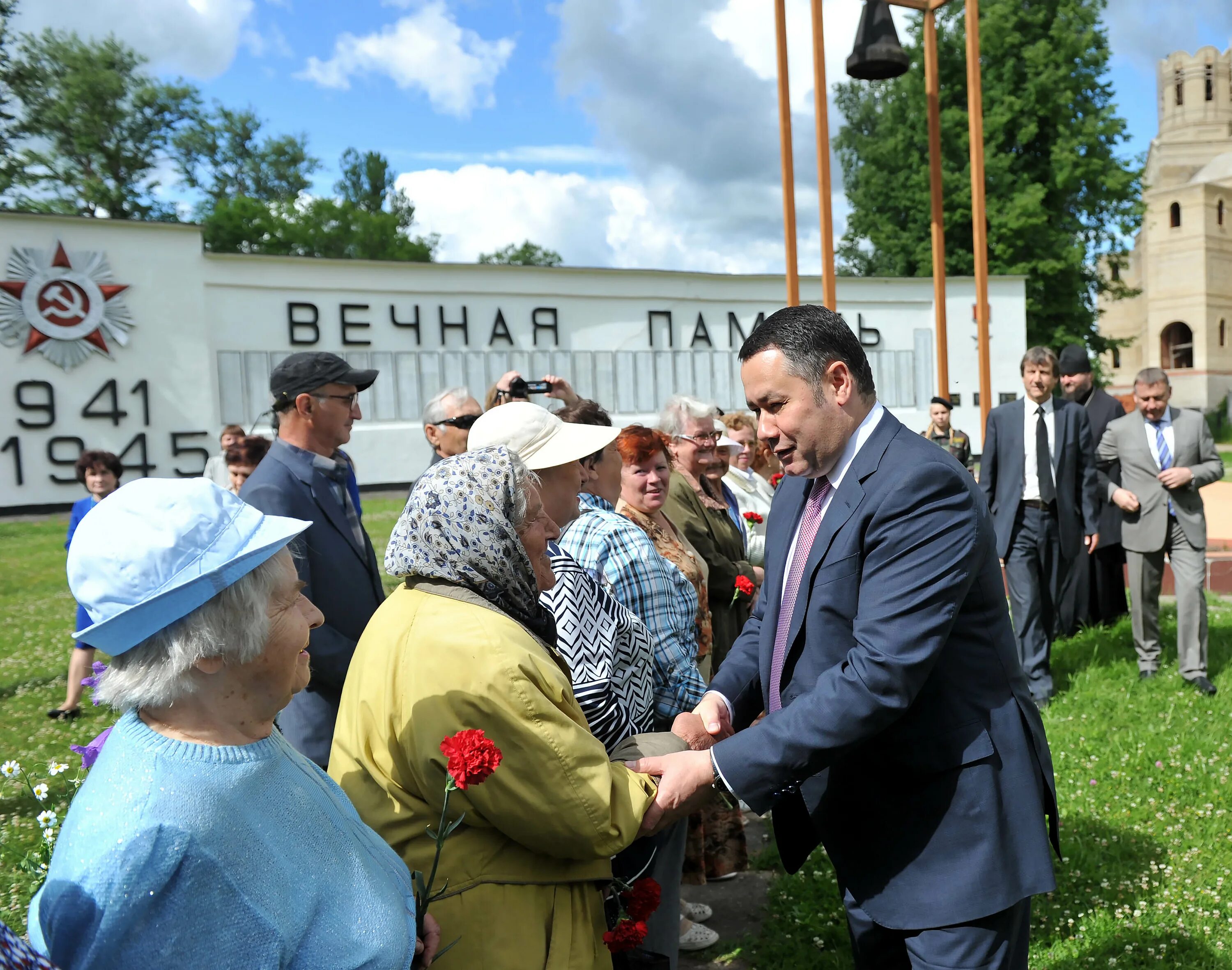 Заброшки в нелидово. Город нелидово тверская область. 1 мая праздник в нелидово. Глазова нелидово. Дворец культуры нелидово.