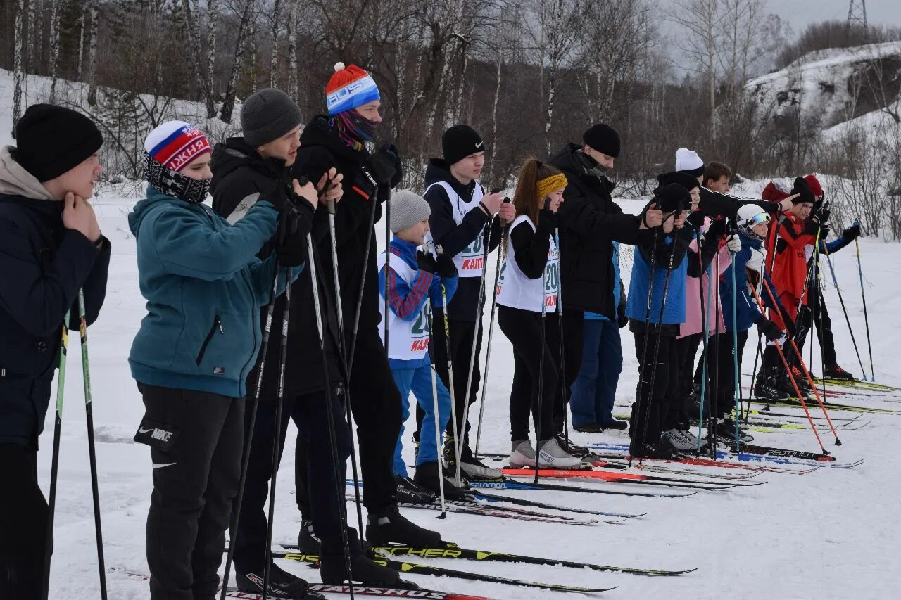 снежный снайпер 2024 положение. снайпер 2023. биатлон в раубичи болельщик в шляпе. снежный снайпер. мэйджор экспресс снежный снайпер мероприятие.