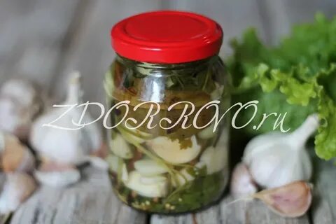 Петрушка маринованная с чесноком на зиму