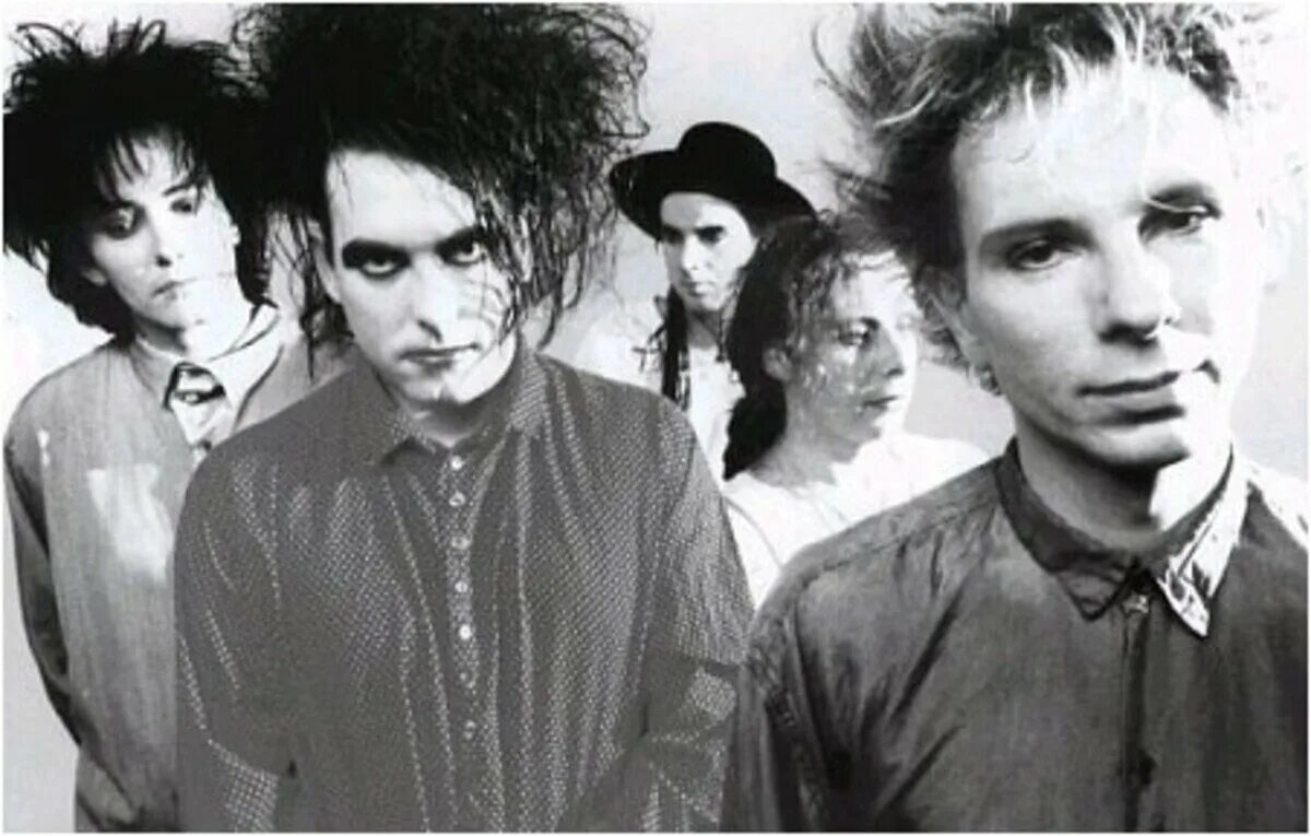 Группа the cure. The cure песни. The cure фото. Группа the cure. The cure состав группы.