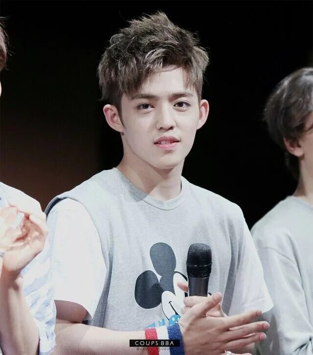 Scoups севентин. S coups Seventeen. Seventeen дебют. S.coups из севентин.