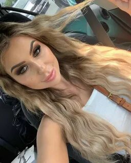 Nina milano