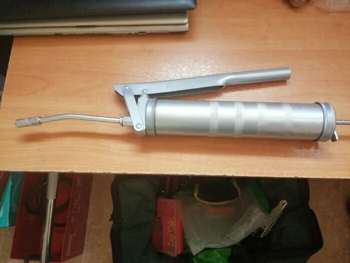 Принцип действия вакцины. Шприц 10мл джингси хонгда. Шприц syringe 3 мл. Шприц 5 мл для внутримышечных инъекций. Можно ли использовать просроченные шприцы.