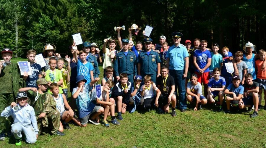 Авиационный лагерь в балабаново. Лагерь полёт воронеж. Детский лагерь полет казань. Детский лагерь полет воронеж. Лагерь полет лебяжье казань.