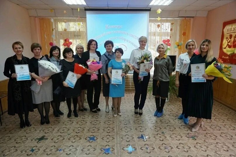 Ншдс 1 ухта. 10 школа ухта. школа 3 ухта учителя. школа 5 ухта. школа 20 ухта учителя.