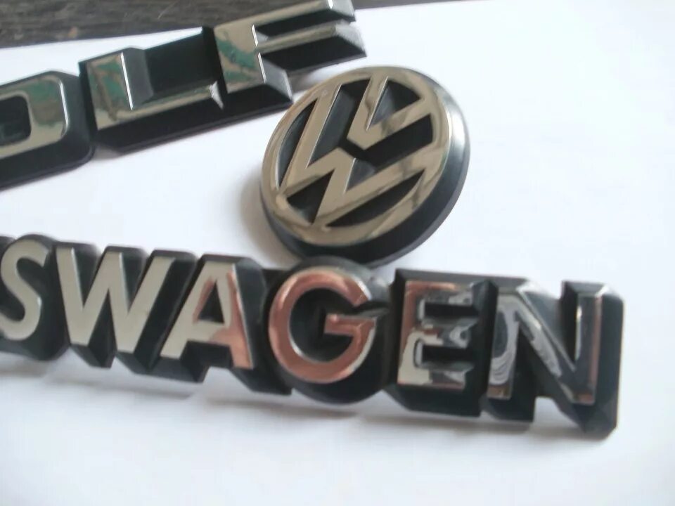 Шильдик фольксваген. Шильдик v5-volkswagen golf,1. Volkswagen passat b3 шильдик. Generation 6 шильдик фольксваген. Шильдики volkswagen.