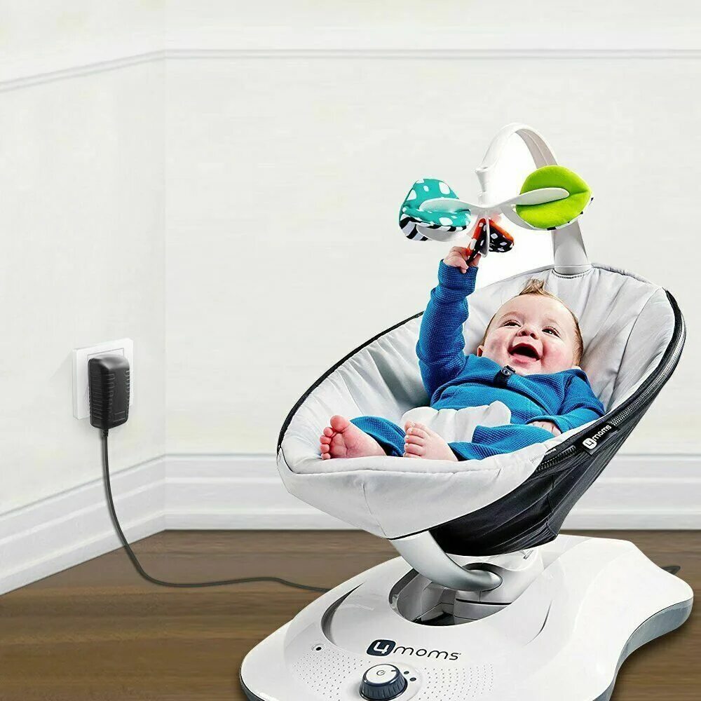 Mamaroo 4. Mamaroo участницы. Качалка 4moms mamaroo. Электрокачели mamaroo. Качалка мамару 4moms.