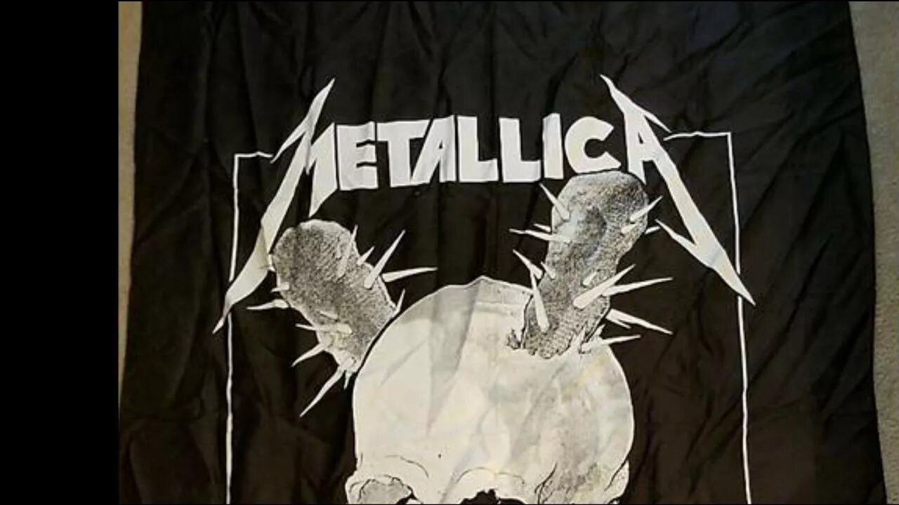 Рок версия металлика. Флаг металлика. Metallica Постер с флагом. Metallica Damage Inc. Металлика на аву.