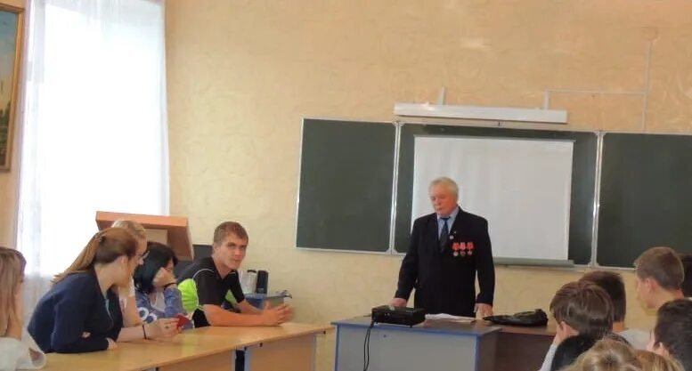 Пгт тяжинский техникум фиспект. Тяжинский техникум. Техникум тяжинский 2012г. Тяжинский техникум. Каменск уральский.