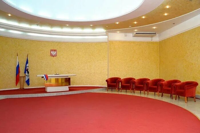 загс кызыл. загс города иркутска. загс иркутск дворец бракосочетания. дворец бракосочетания иркутск декабрьских. загс иркутск декабрьских алмазный зал.