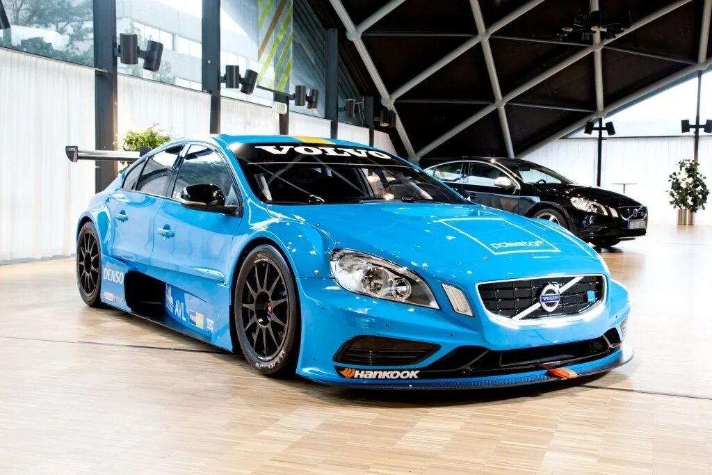 Polistar. Volvo s60 Polestar. Вольво Polestar s40. Volvo s40 Polestar. Volvo Polestar 1 Tuning.