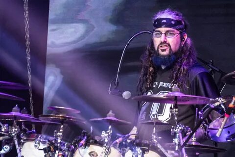 MIKE PORTNOY @ Teatro ABC (26214574839).jpg. 