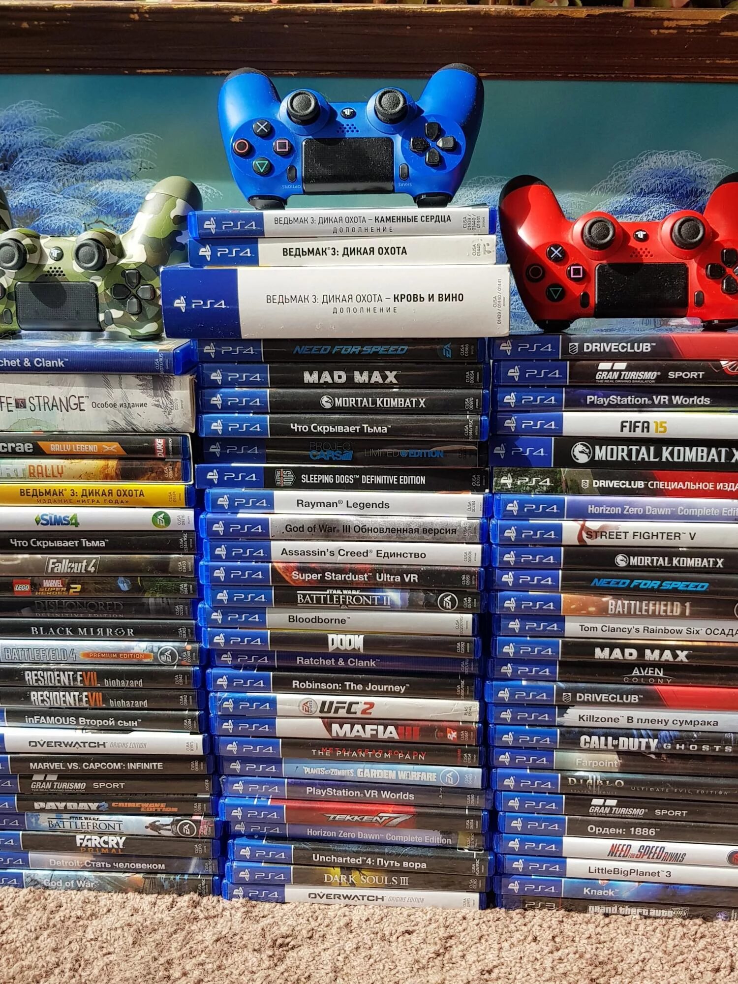 Игры для playstation 5 купить. Диски на ПС 4 сони. PLAYSTATION диск пс4. Игровые диски на PLAYSTATION 4. Дисс для PLAYSTATION 4.