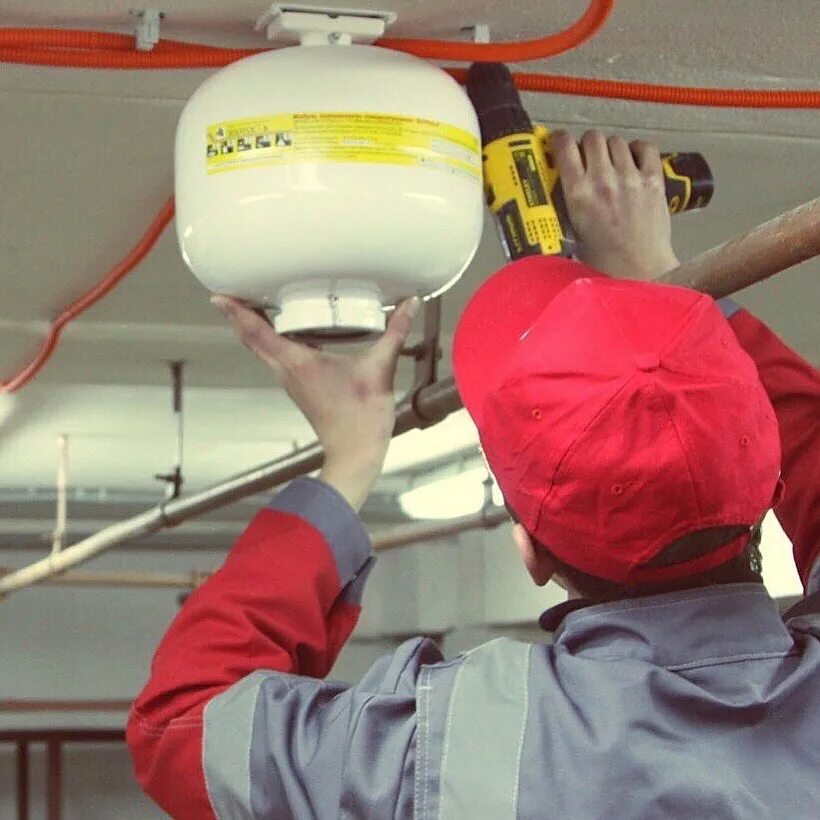 Система противопожарной сигнализации. Установка систем пожаротушения и сигнализации. Пожарная сигнализация аларм. Установка систем пожаротушения и сигнализации. Автоматические системы охранной сигнализации.