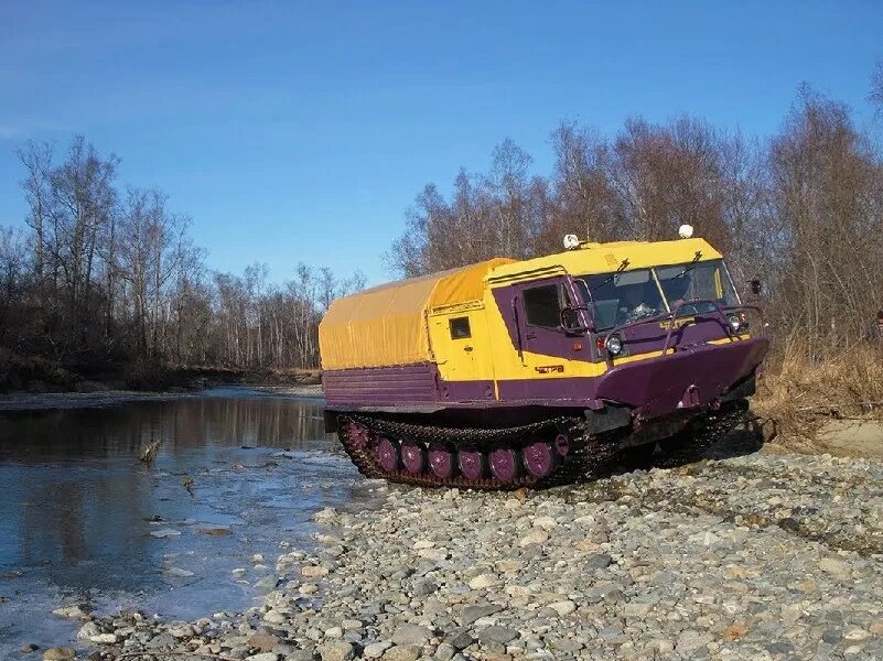 Плавающий вездеход. Вездеход четра тм-140. гусеничный плавающий вездеход тм140. снегоболотоход четра тм-140. четра 130 болотоход.