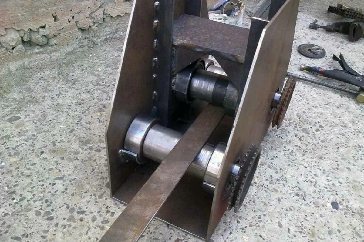 Трубогиб для профильной трубы 80х80. Трубогиб с электроприводом для профильной трубы тт-1. Трубогиб для профильной трубы видео. Трубогиб для профильной трубы видео. Трубогиб для профильной трубы видео.