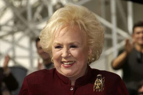 Doris Roberts, R.I.P. - Cause of Death, Date of Death, Age and Birthday.