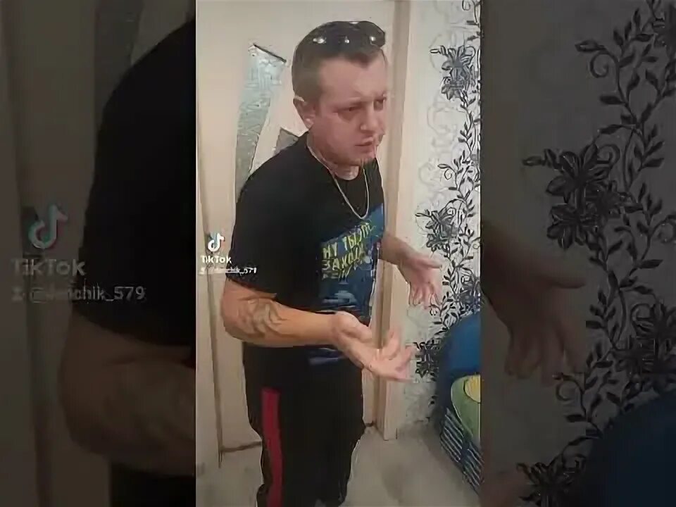 Золотые купола сумишевский. Цыганова золотые купола. цыганова круг сумишевский золотые купола. дверь цыганов из золота.