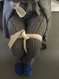woolbondage Bondage, Favorite Outfit, Knitted Scarf, Knitwear, Socks, Wool,...