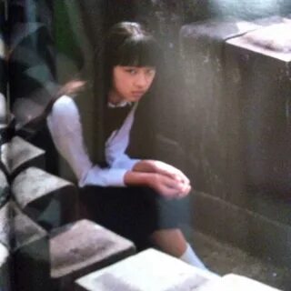 栗 山 千 明 写 真 集 "神 話 少 女" .