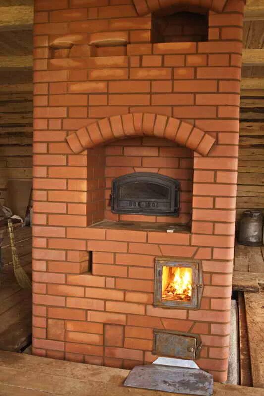 Печь огэ 2021. Минипечь кирпичная плрядовка. Огэ задание про печь математика 2022. Вариант 1 печка. Печь снабжена кожухом вокруг дверцы топки.