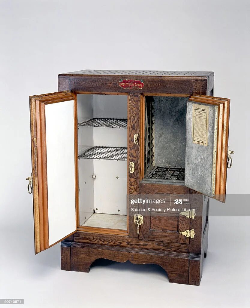 Первый домашний 18. Холодильник Monitor-Top 1927. Ледник холодильник 19 века.