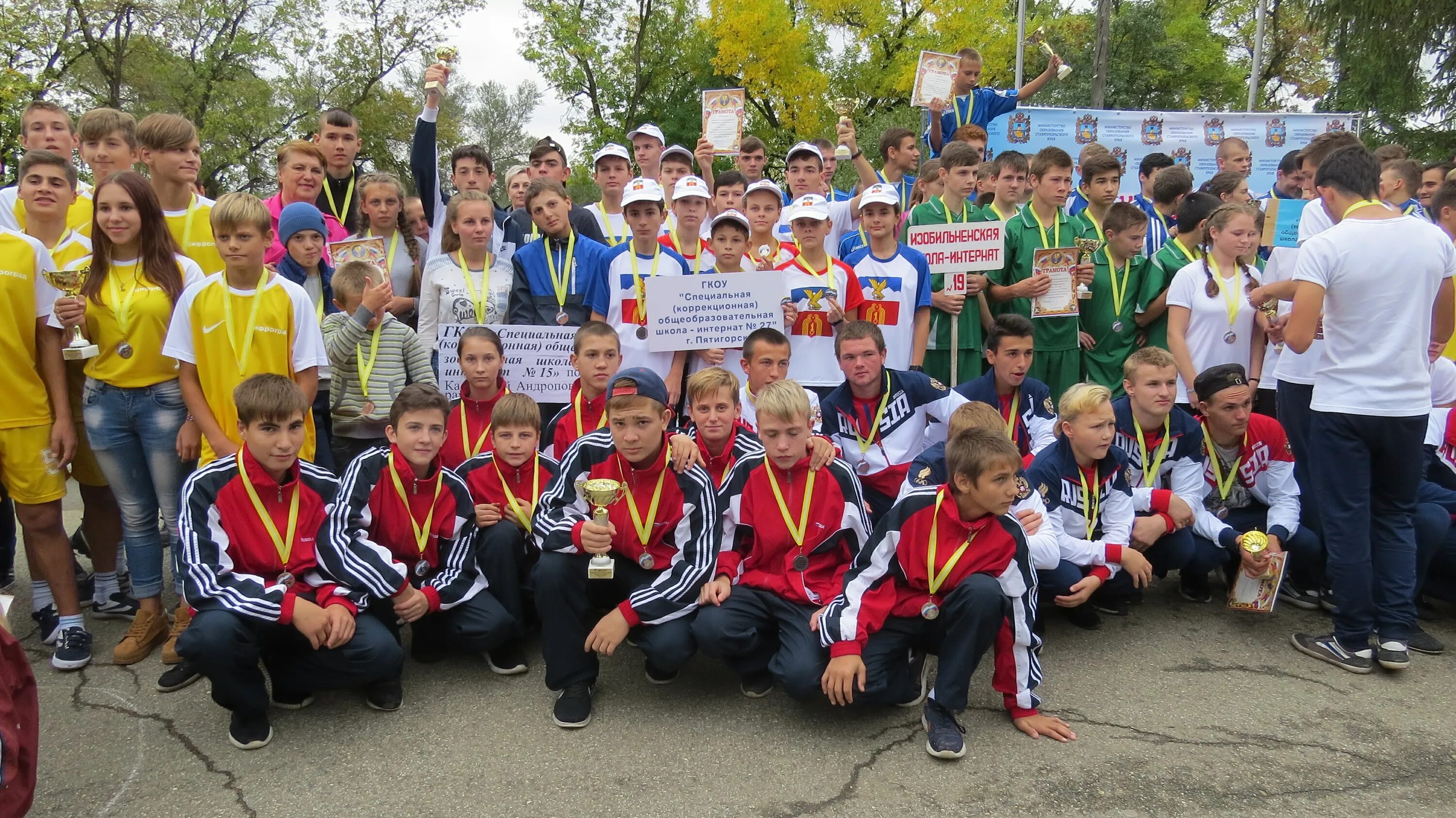 ставропольский край, кочубеевский р-н, станица барсуковская. ставропольский край, кочубеевский р-н, станица барсуковская. станица барсуковская 2002 год. станица барсуковская ставропольский край 2002. станица барсуковская школа номер 6.