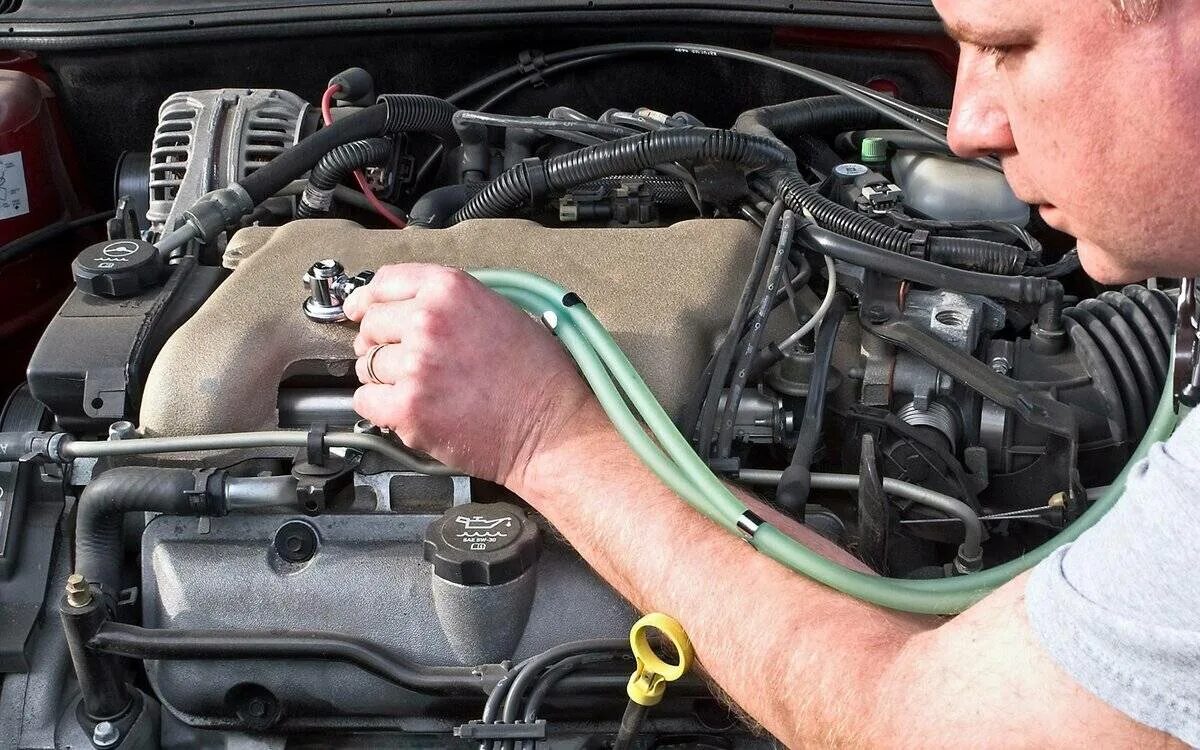 61спч-01 приспособление для проверки форсунок. Компрессометр ваз-2112 1. Зоны прослушивания шумов в двигателе. Форсунка (common rail (crin 2)) электроклапан. Регулировка форсунок дизельного двигателя.