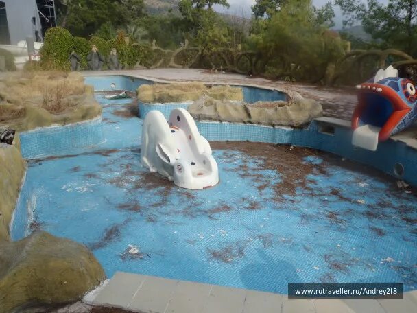 Заброшенный отель в кемере натурленд. Holiday area eco dream club sea resort заброшенный. Eco dream. Eco dream. Эко дрим клаб кемер.