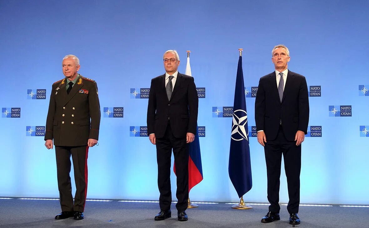 Россия нато кратко. НАТО И Россия. Совещание НАТО. Совет безопасности НАТО. НАТО фото.