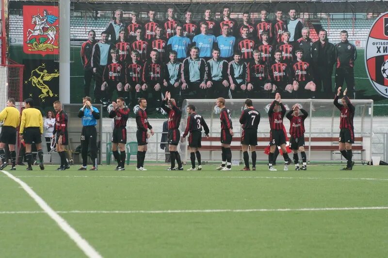 фк химки 2020. фк химки игроки. фк химки молодежка. фк тимирязевец москва. футбольная команда химки.