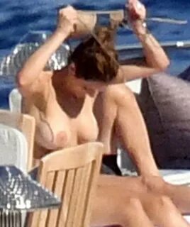 Katharine McPhee caught Topless in Italy.