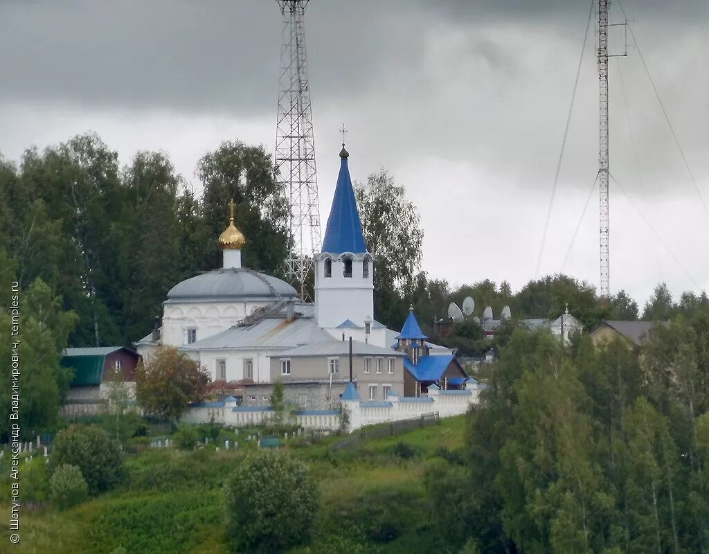 Город советский кировская область. Церковь Покрова Пресвятой Богородицы Советск. Покровская Церковь Советск Кировская. Город Советск Кировской области. Церкви города Советска Кировской области.