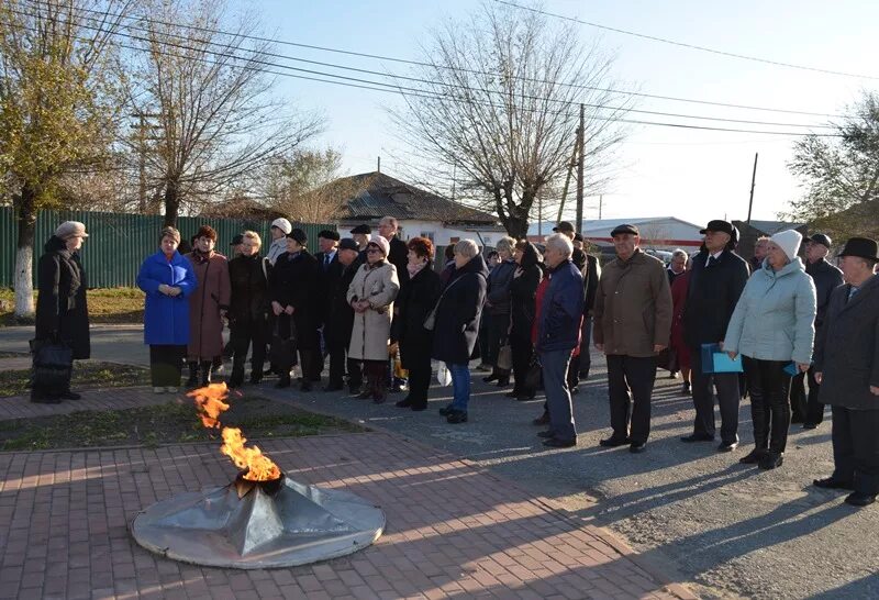 Подгорный Увельский район. Половинка Челябинская область Увельский район. Ключи Увельский район.