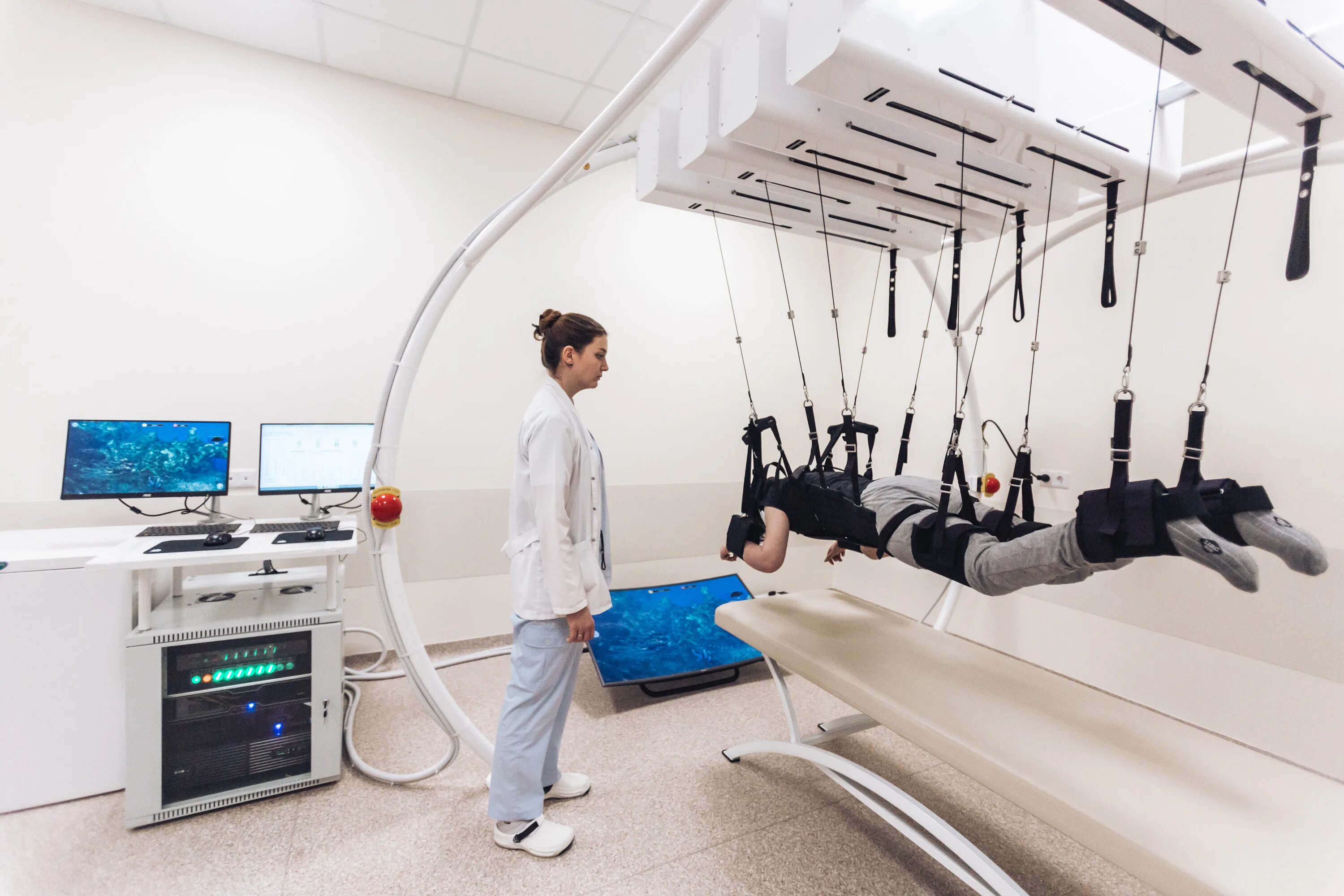 реабилитация и реабилитационные технологии. реабилитация с дегенеративными заболеваниями. комплекс аппаратно-программный крисаф. Rmeospring – реабилитационный комплекс. экзоскелет для реабилитации exoatlet.