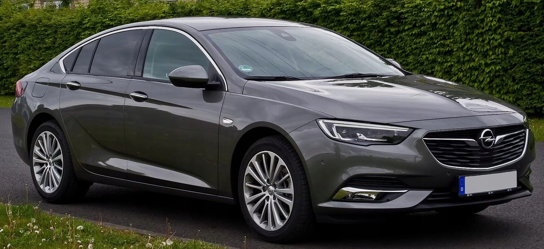 Опель инсигния б. Opel Insignia b. Опель Инсигния 2018 дизель 1.6. Opel Insignia 2020 седан. Opel Insignia b 2018.